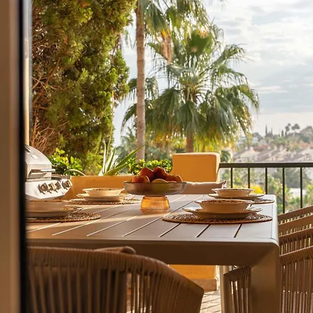 Luxury Marbella إِستيبونا